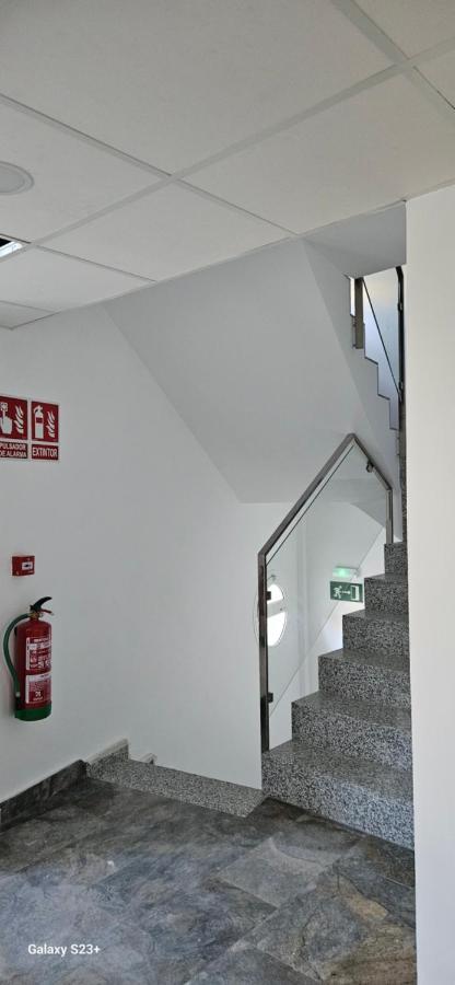 Hostal Nervion Sevilla Buitenkant foto