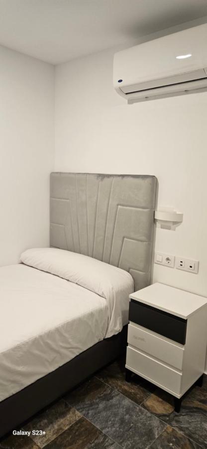 Hostal Nervion Sevilla Buitenkant foto