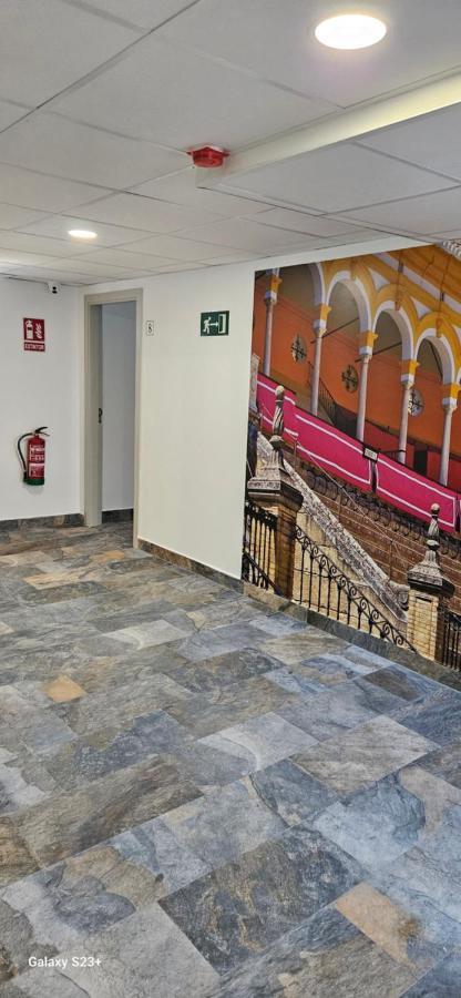Hostal Nervion Sevilla Buitenkant foto
