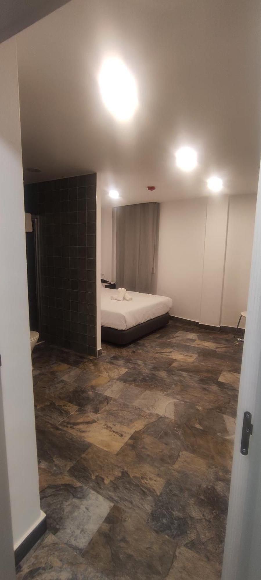 Hostal Nervion Sevilla Buitenkant foto